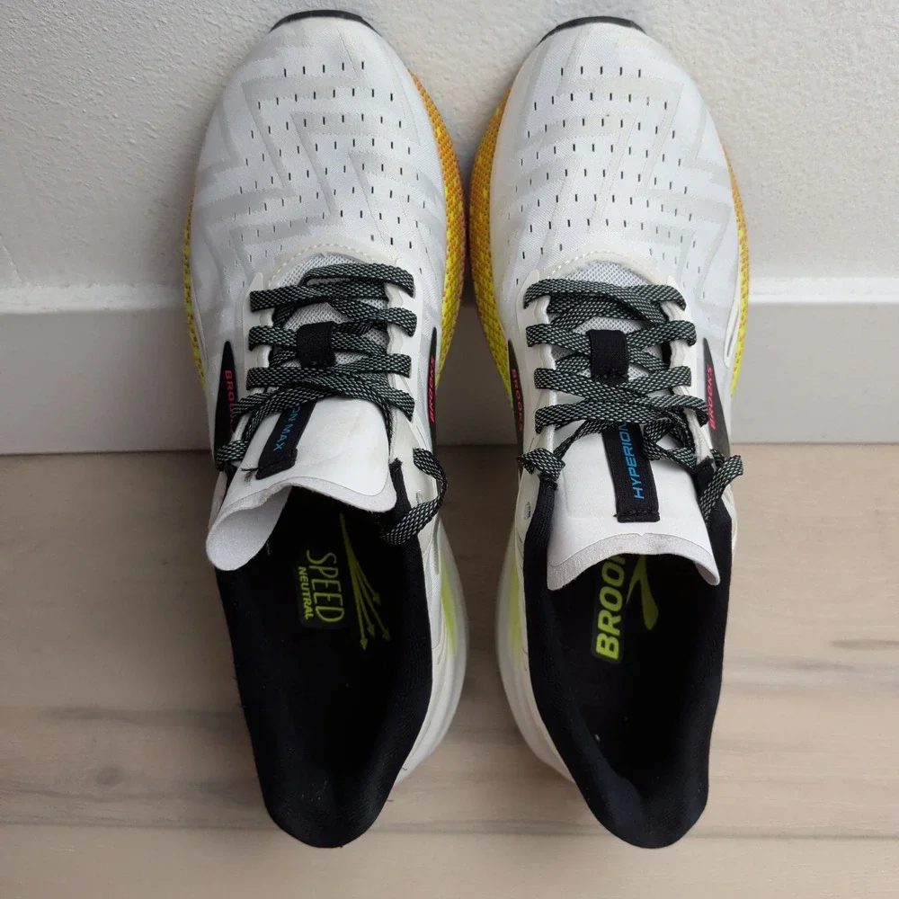 Brooks Hyperion Max Women 8 Running Shoes White Pink Yellow Sneakers 1203771B195